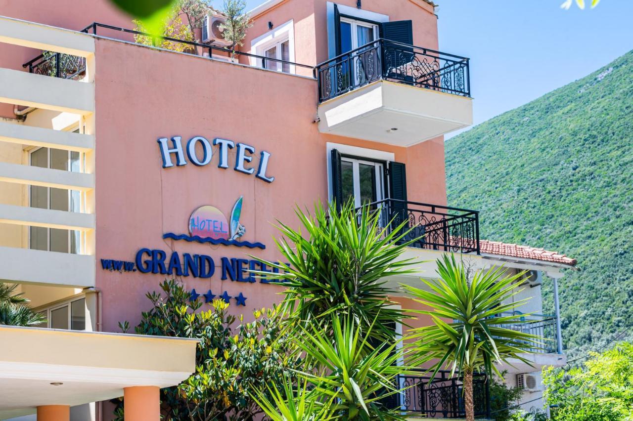 Hotel Grand Nefeli Vasiliki  Ngoại thất bức ảnh